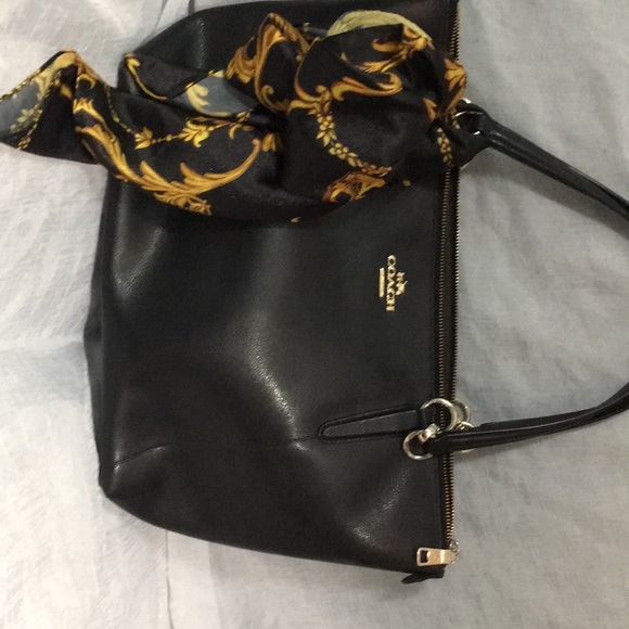 Authentic Ava Coach Tote- Crossgrain leather - Picture 6 of 6